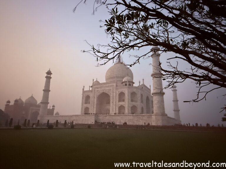 Taj Mahal at dusk